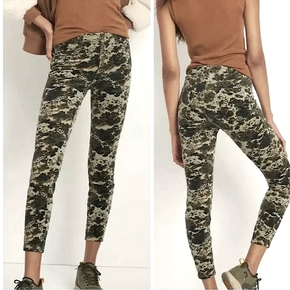Anthropologie Camouflage Skinny Pants - Picture 4 of 12